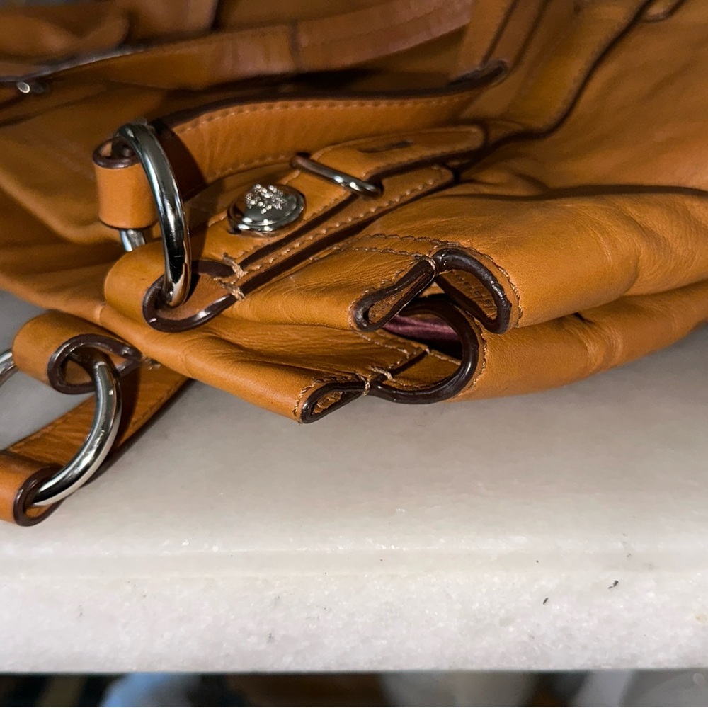 Coach Madison Leather Shoulder Bag Camel Tan Silver Hardware Satin Lining EUC - Picture 6 of 11